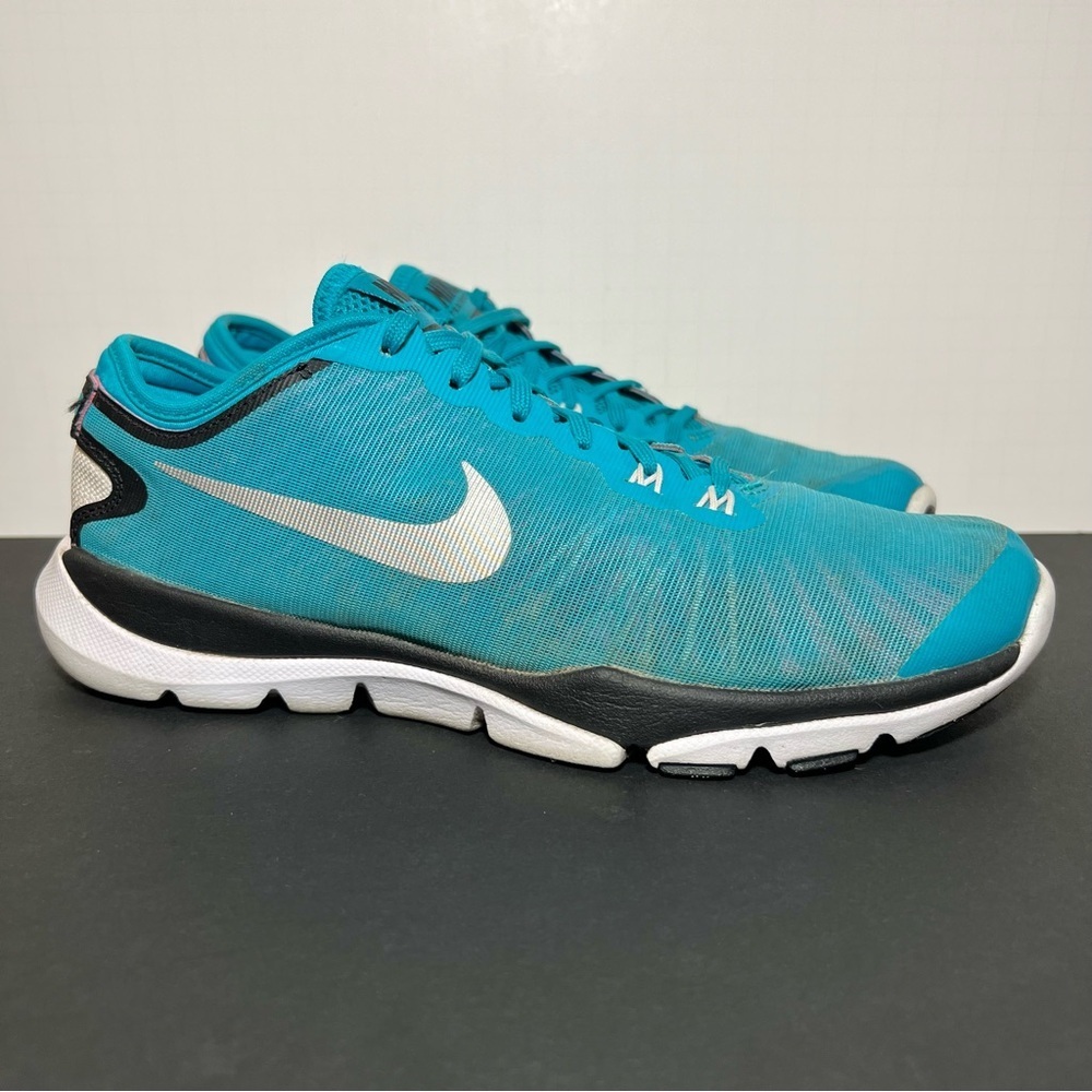 Womens NIKE Flex Supreme TR 4 Blue Running Shoes / Size 8